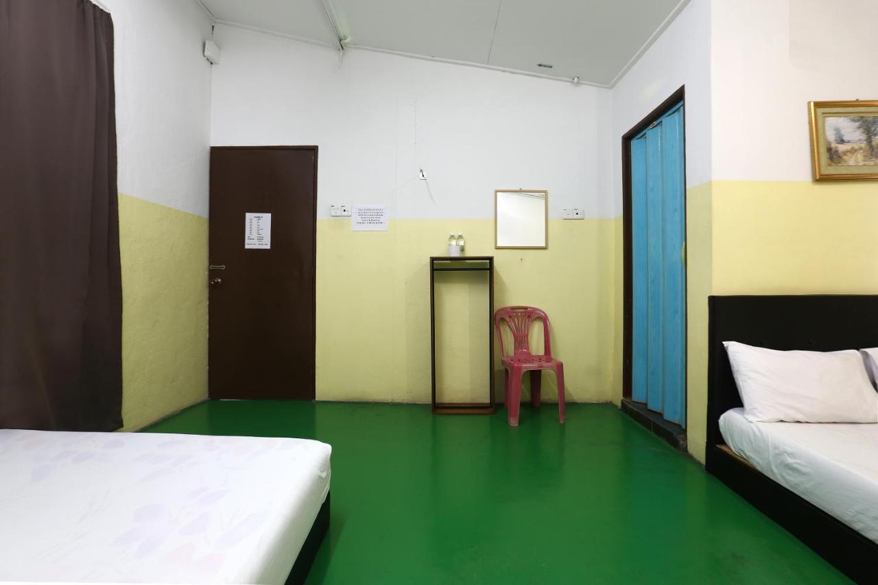 Rvh Hotel كوتا بْهارو المظهر الخارجي الصورة