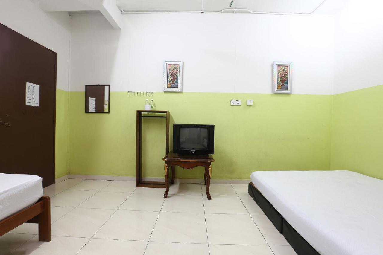 Rvh Hotel كوتا بْهارو المظهر الخارجي الصورة